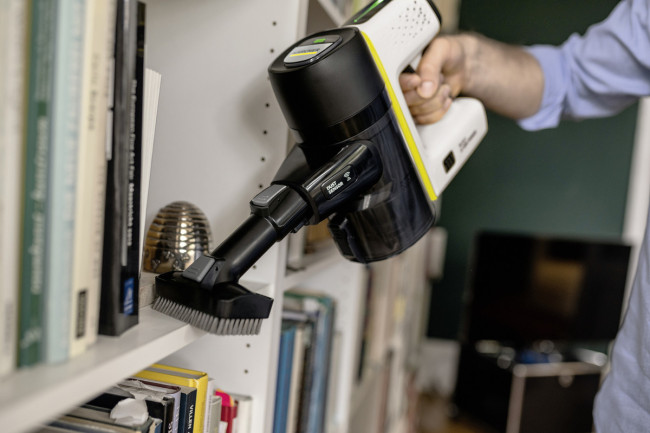 Пылесос Karcher VC 7 Cordless yourMax (White) 1.198-710.0