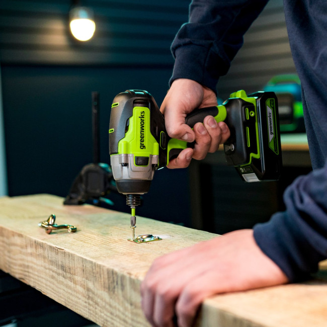 Винтоверт ударный аккумуляторный Greenworks 24V GD24ID3 (без АКБ и ЗУ) 3802807 Винтоверт ударный аккумуляторный Greenworks 24V GD24ID3 (без АКБ и ЗУ) 3802807
