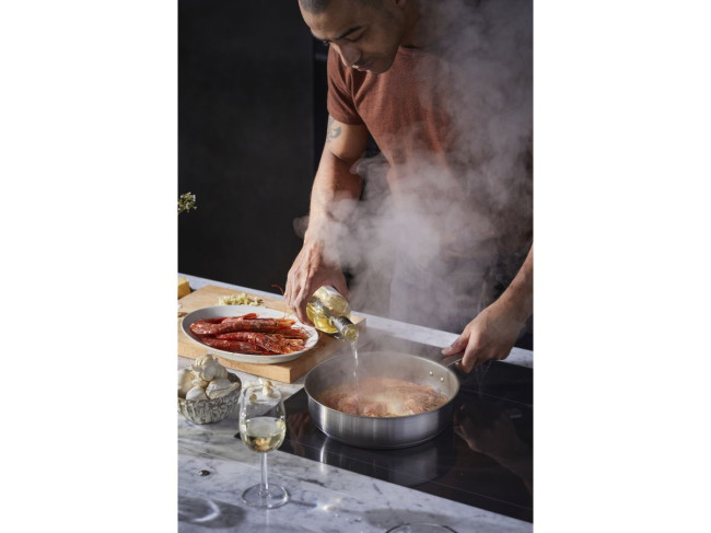 Сотейник Fiskars All Steel 26 см 1064746 фото-7 Сотейник Fiskars All Steel 26 см 1064746 фото-7