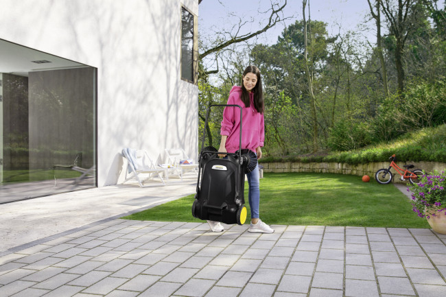 Ручная подметальная машина Karcher S 4 Twin Go!Further  фото-4