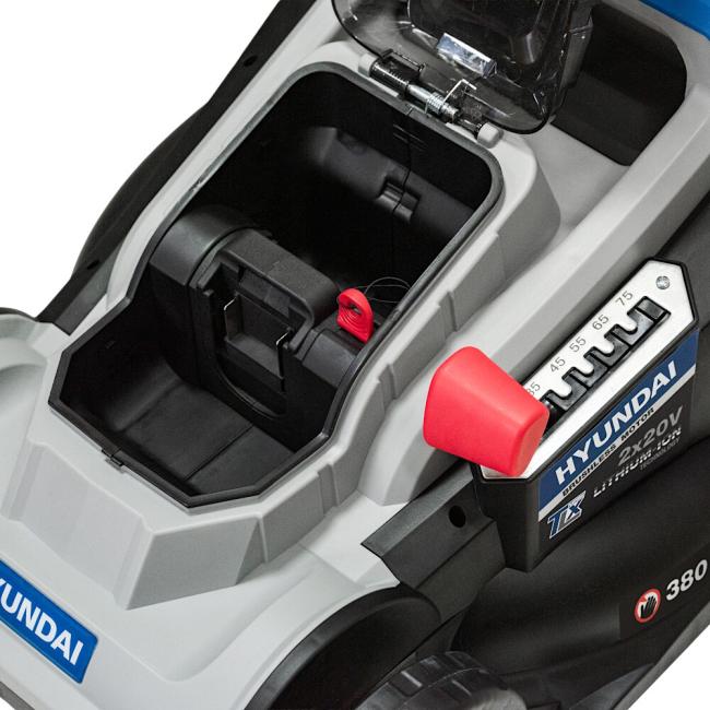 Газонокосилка аккумуляторная HYUNDAI L-438iON SET фото-5 Газонокосилка аккумуляторная HYUNDAI L-438iON SET фото-5